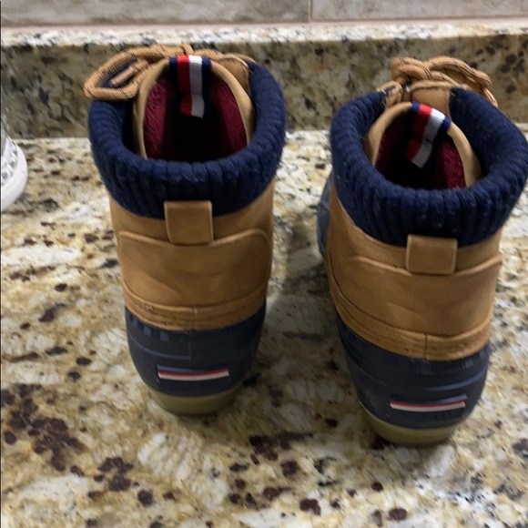 Snow boots - Picture 2 of 8